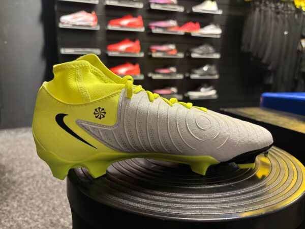 Phantom GX II Pro Gras (FG) / Neongeel Zilver Zwart / Nike - Afbeelding 2