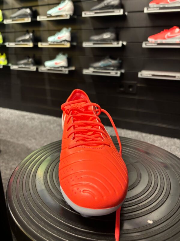 Tiempo Legend 10 Elite (FG) / Felrood Wit / Nike - Afbeelding 3